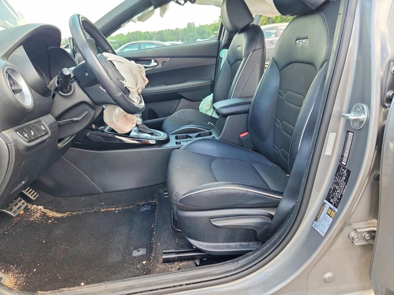 2023 Kia Forte Gt Line - Фото 7