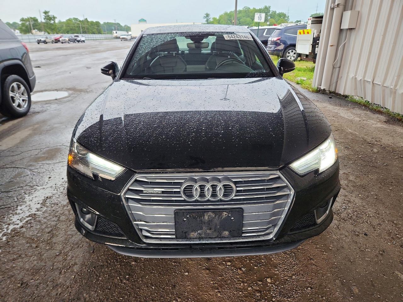 2019 Audi A4 Premium - Фото 5