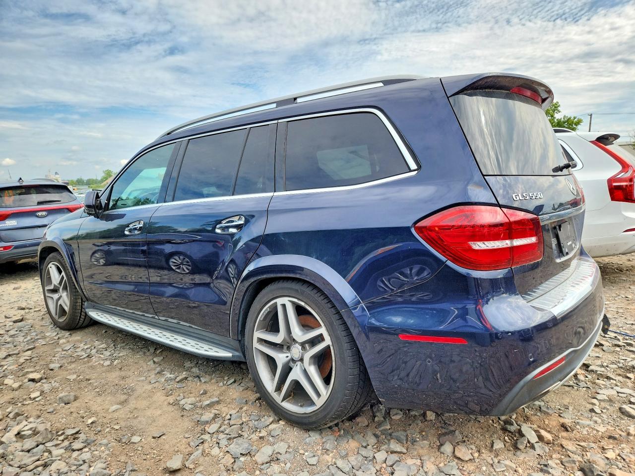 2017 Mercedes-Benz Gls 550 4Matic - Фото 2
