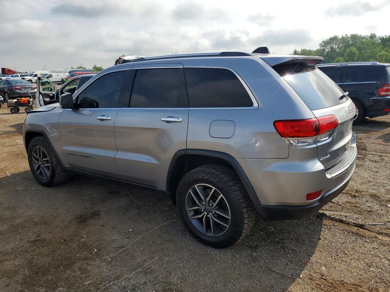 2019 Jeep Grand Cherokee Limited - Image 2