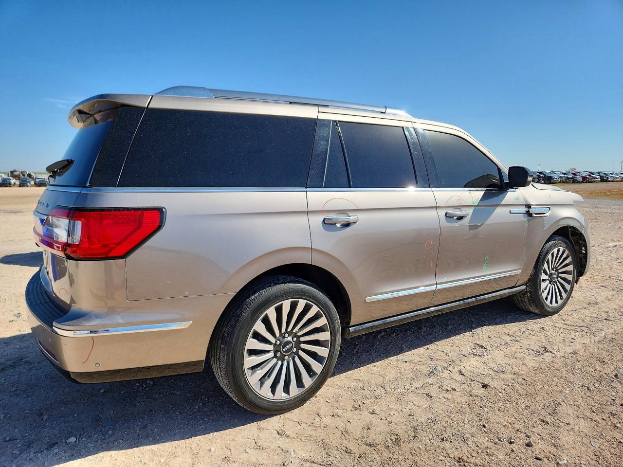 2020 Lincoln Navigator Reserve - Фото 3