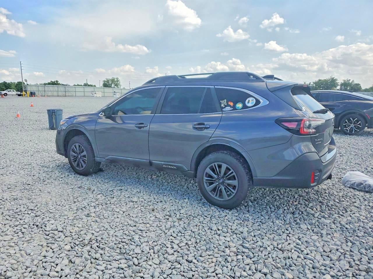 2021 Subaru Outback - Фото 2