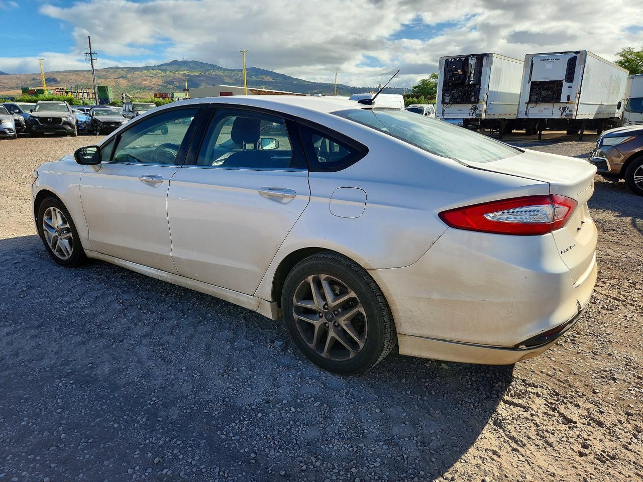 2013 Ford Fusion Se - Фото 2