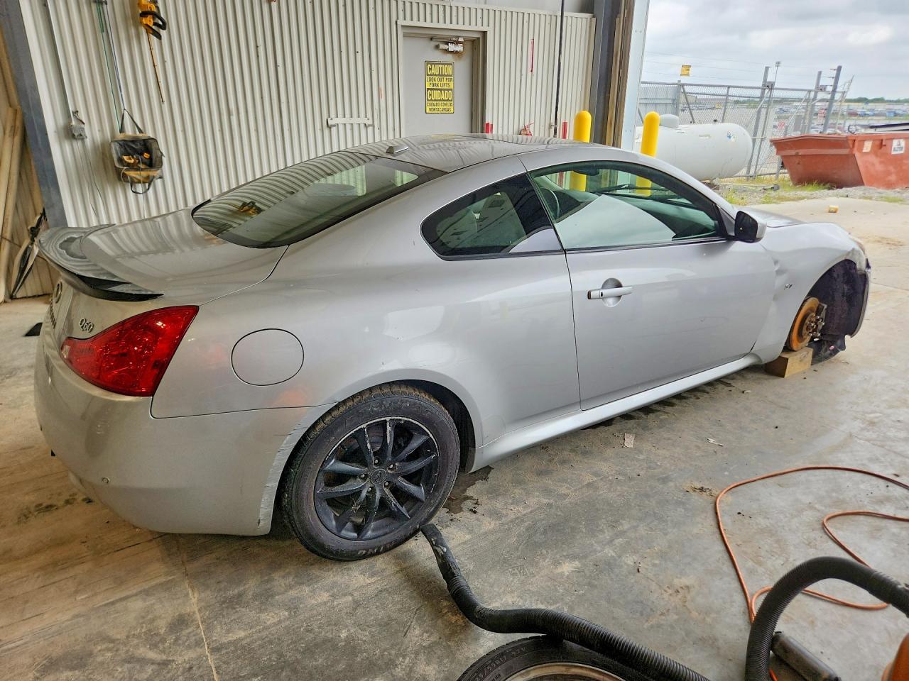 2014 Infiniti Q60 Coupe Base - Фото 3