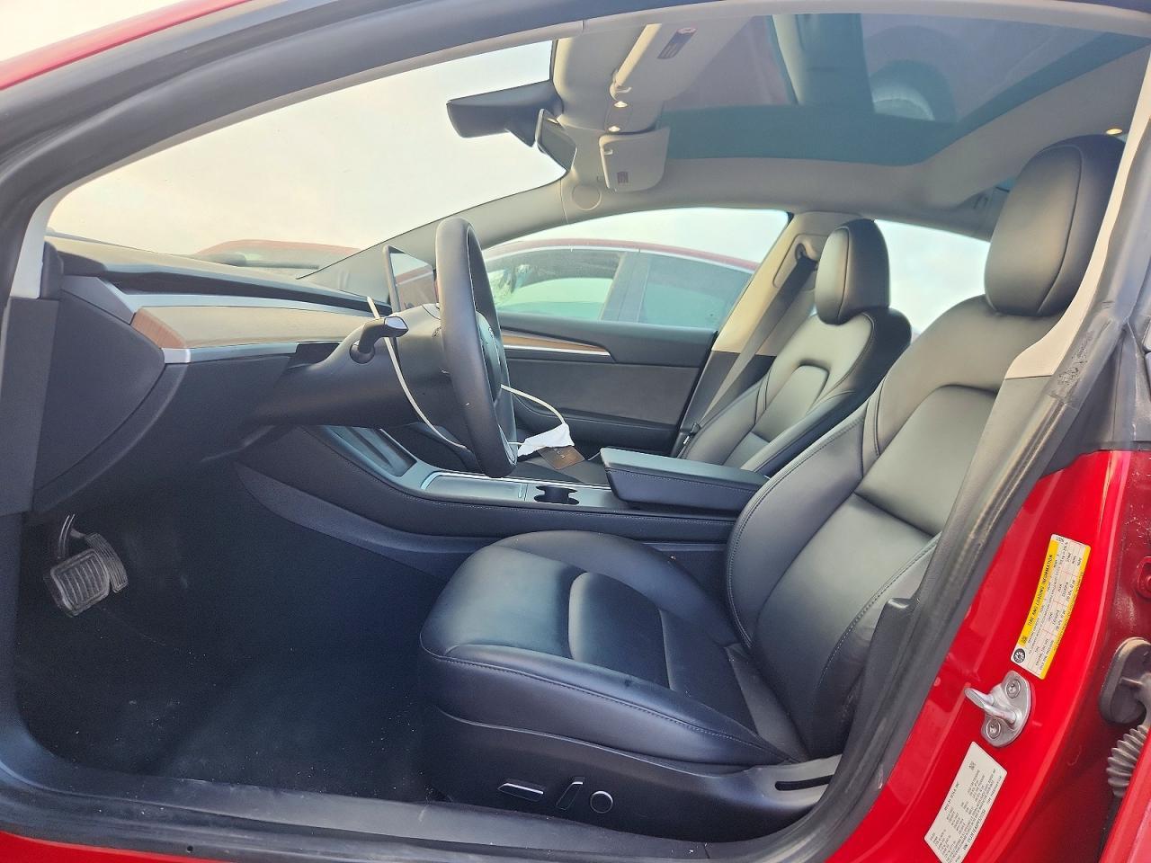 2023 Tesla Model 3 - Фото 7