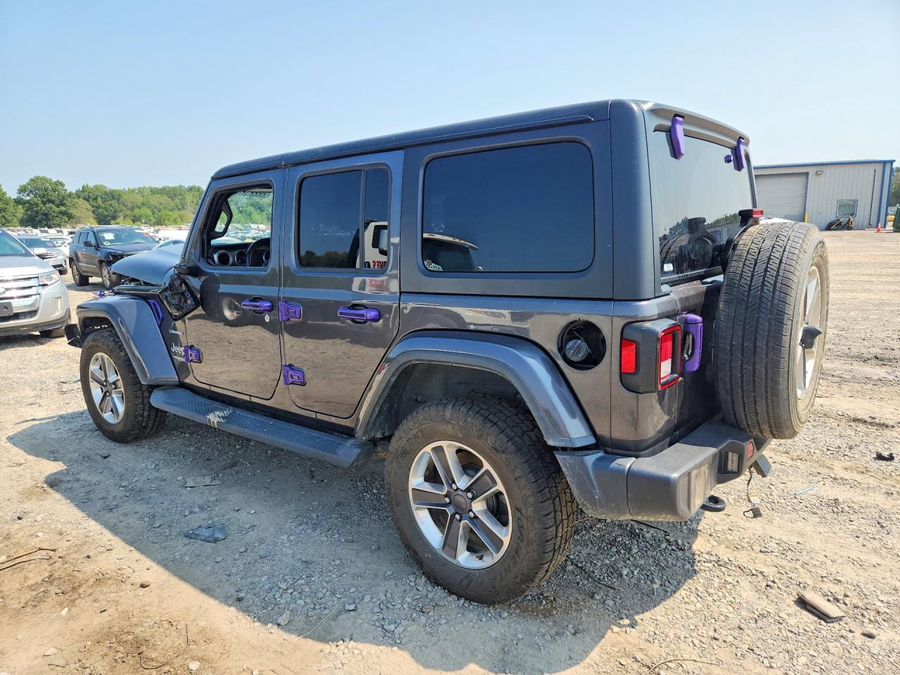 2020 Jeep Wrangler Unlimited Sahara - Фото 2