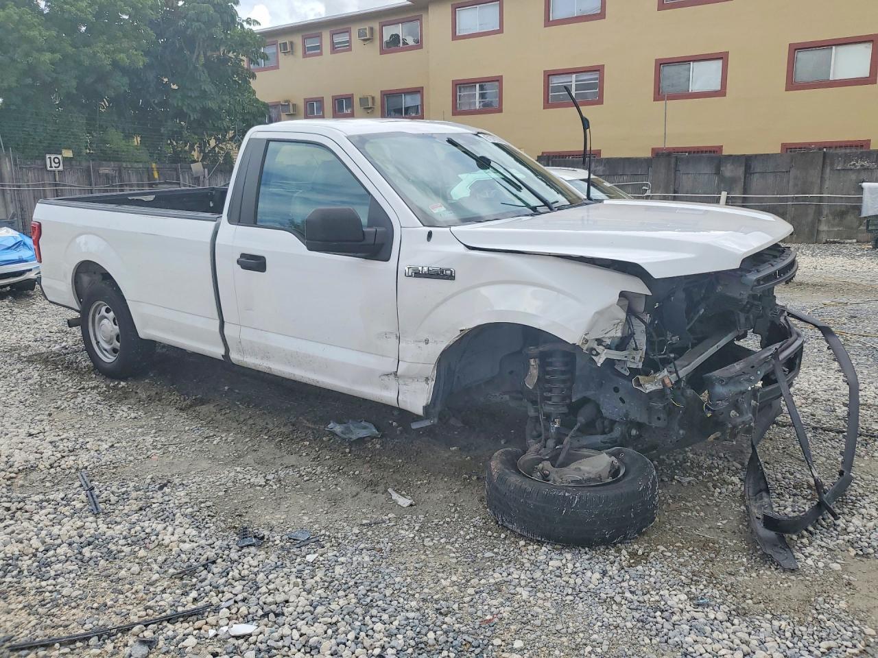 2019 Ford F150 - Фото 4
