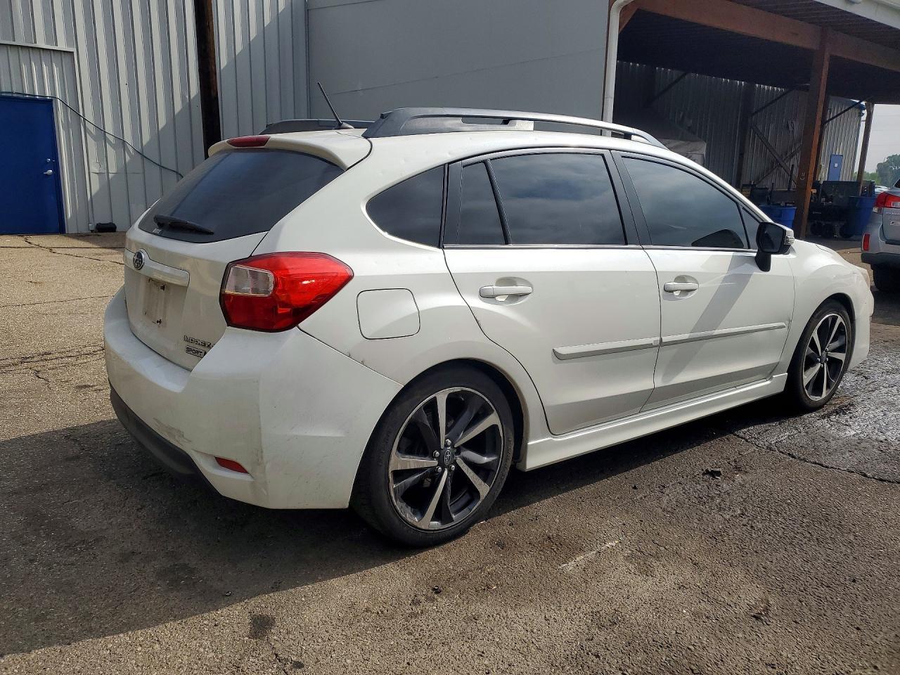 2016 Subaru Impreza Sport Premium - Фото 3