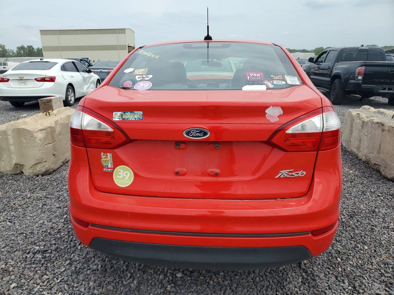 2014 Ford Fiesta Se - Image 6