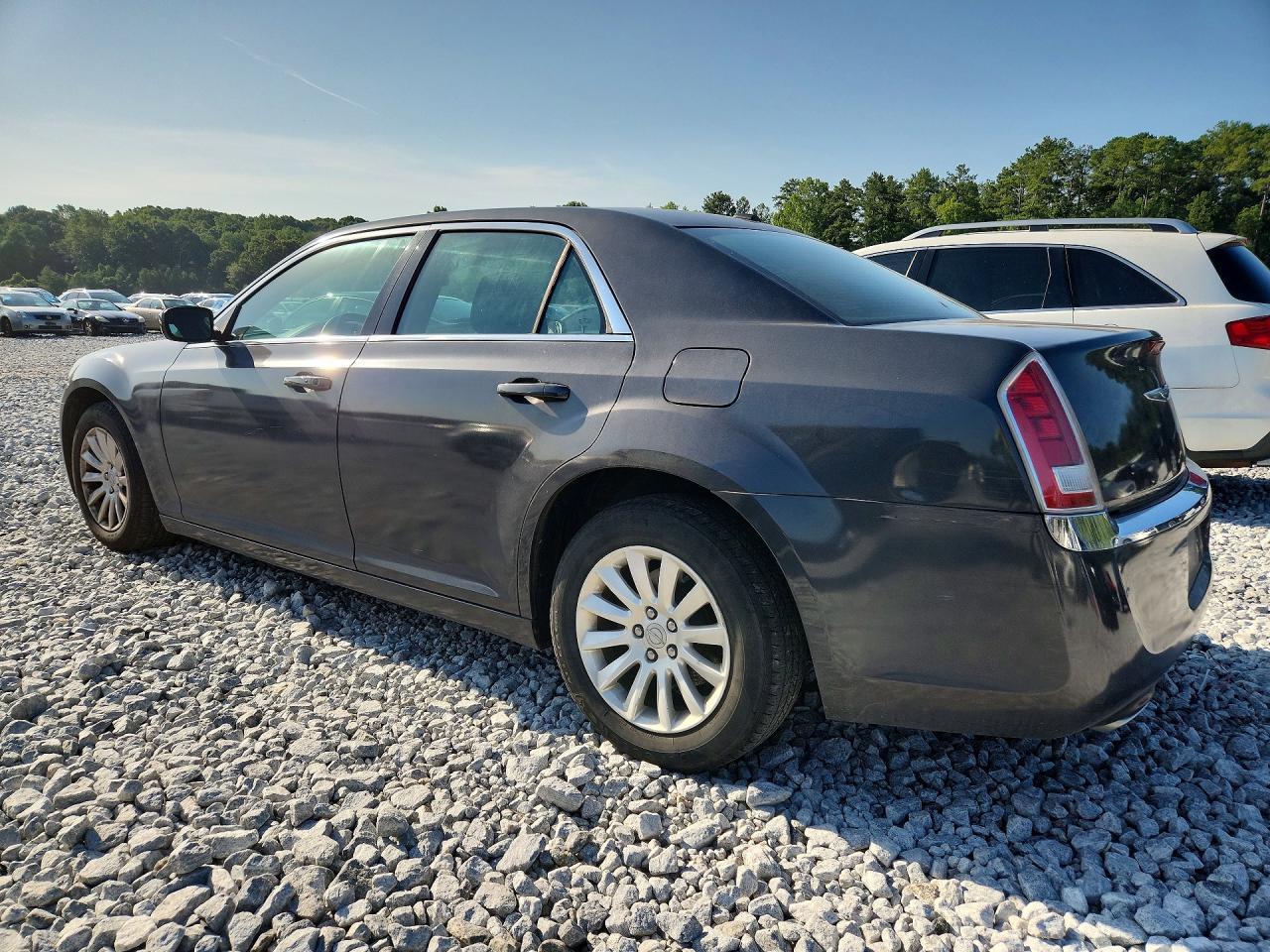 2014 Chrysler 300 - Фото 2