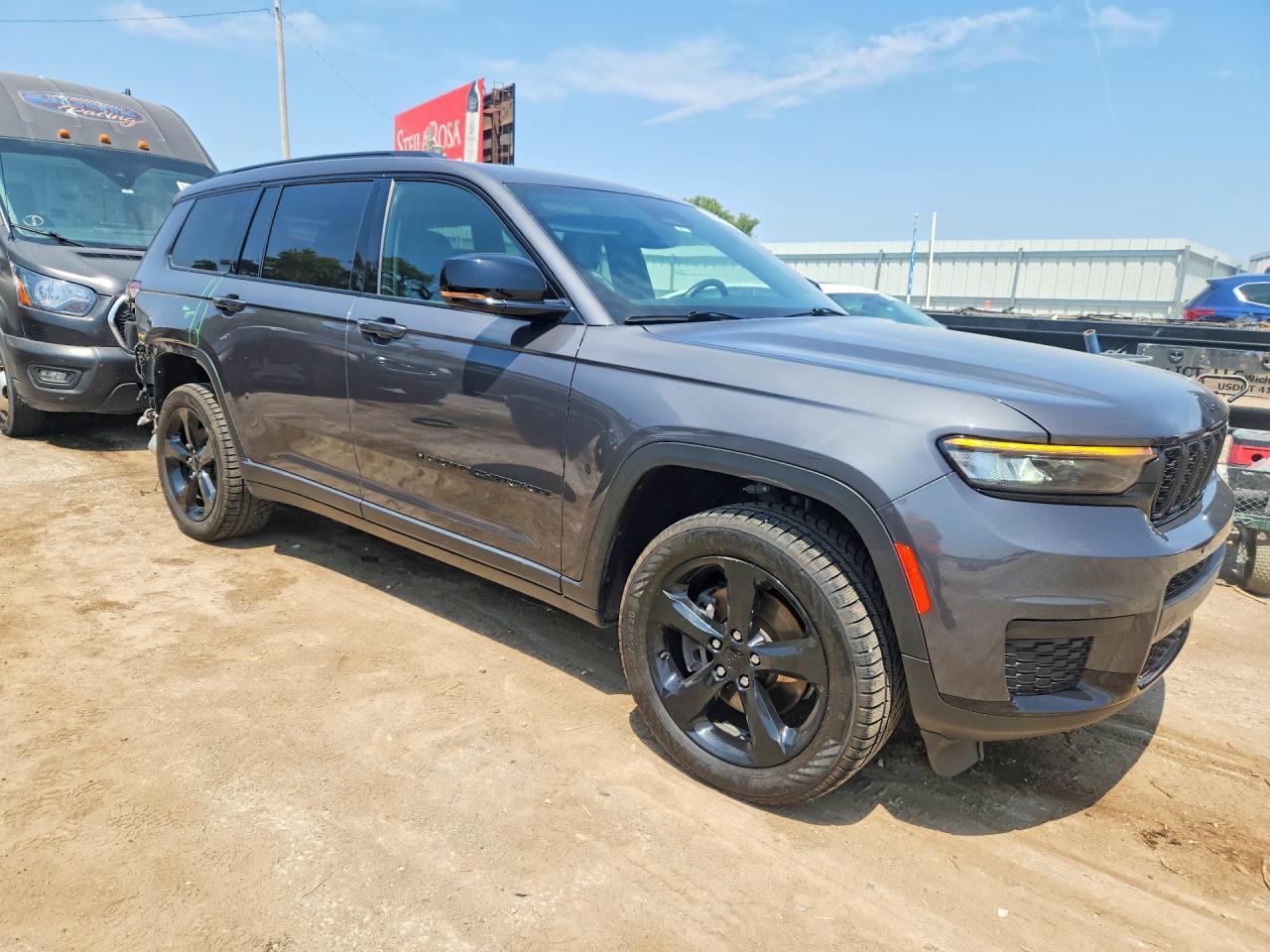 2021 Jeep Grand Cherokee L Laredo - Фото 4