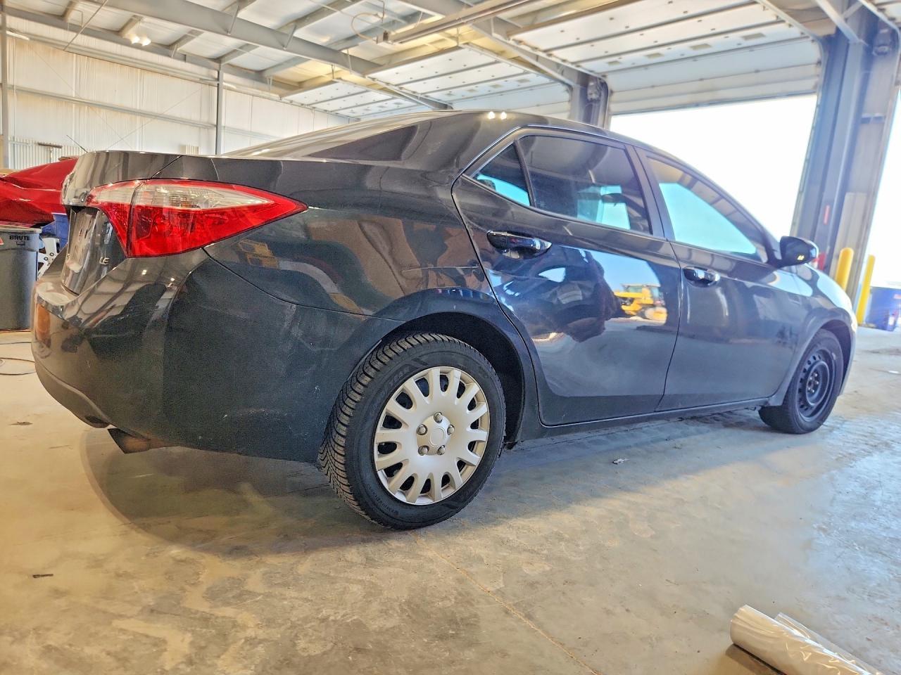 2016 Toyota Corolla Le - Фото 3
