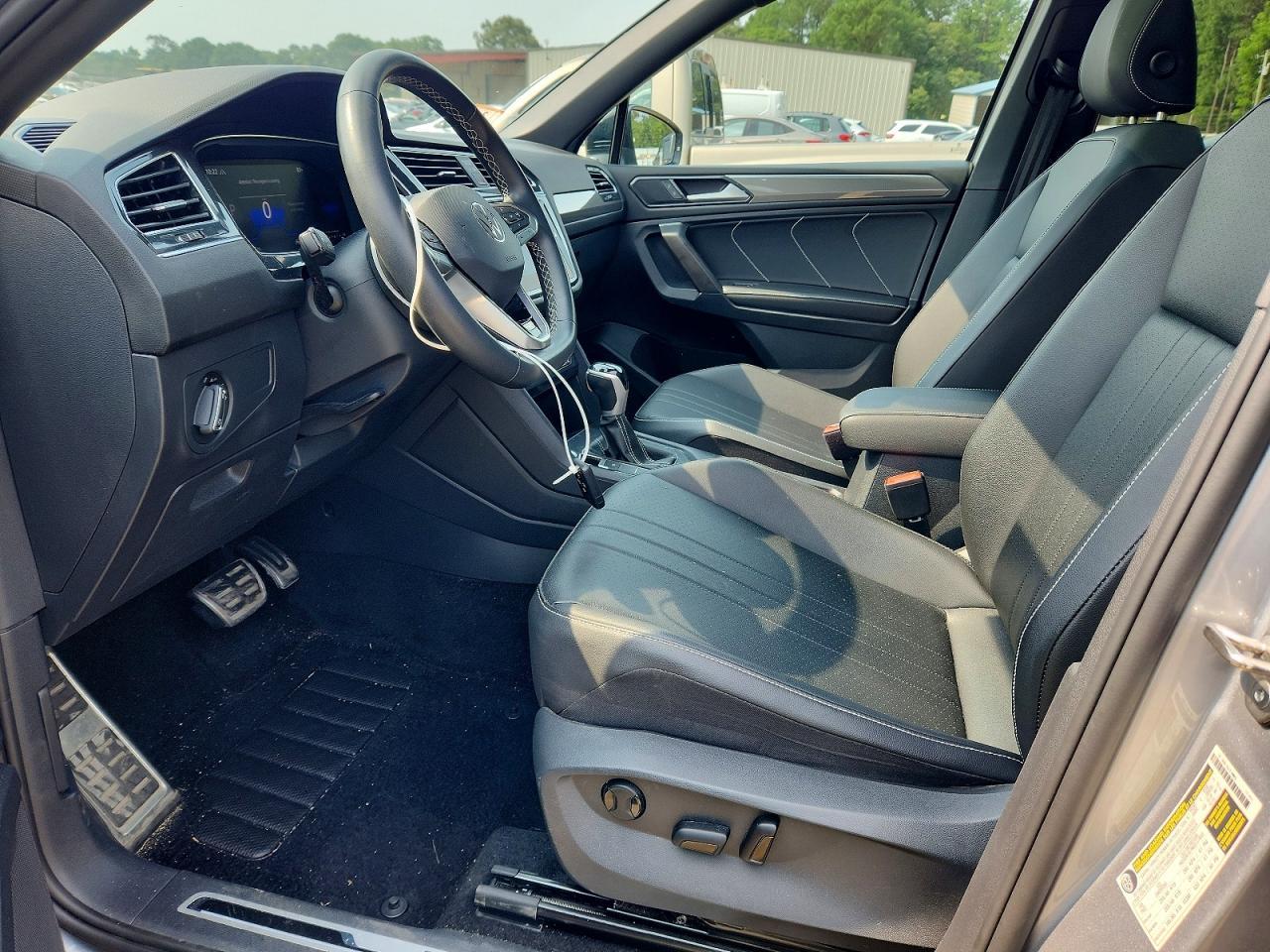 2023 Volkswagen Tiguan Se R-Line Black - Фото 7