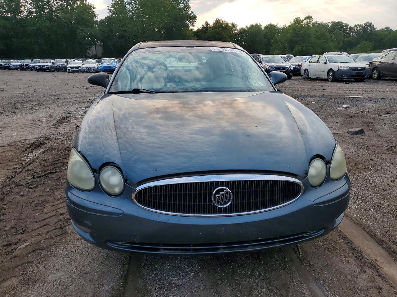 2006 Buick Lacrosse Cx - Image 5