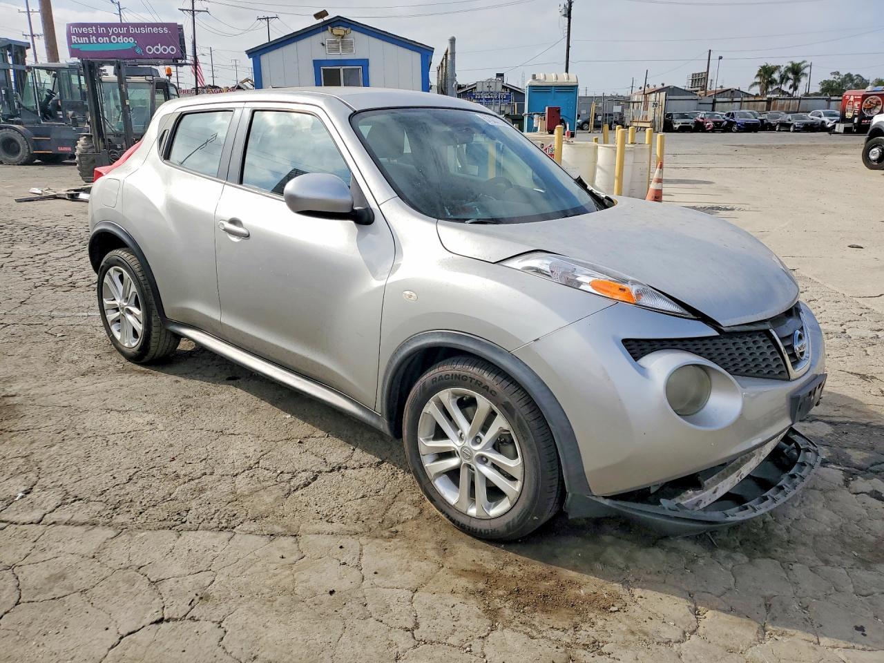 2012 Nissan Juke S - Фото 4