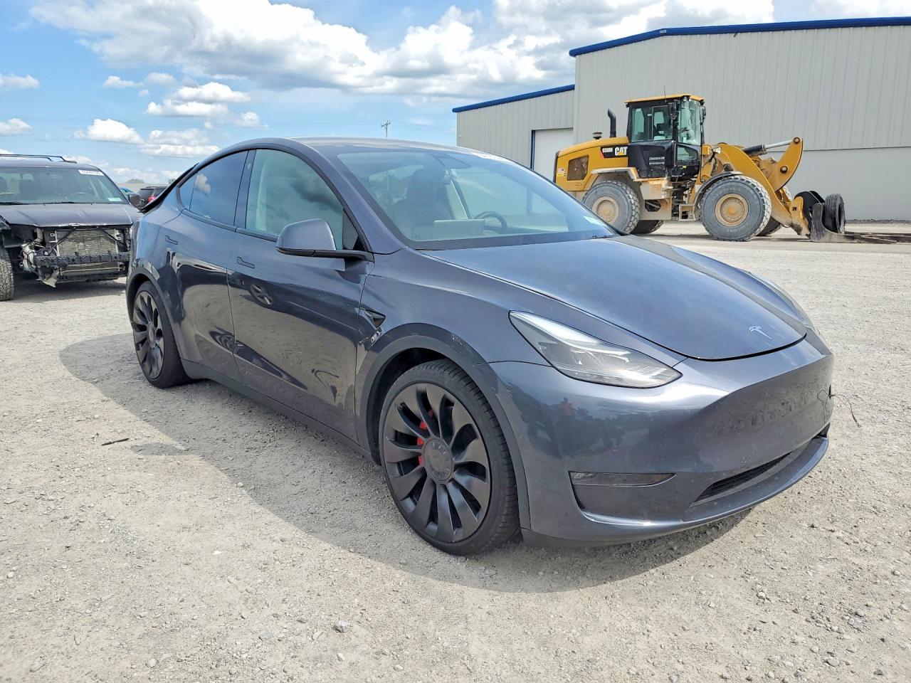 2022 Tesla Model Y - Фото 4