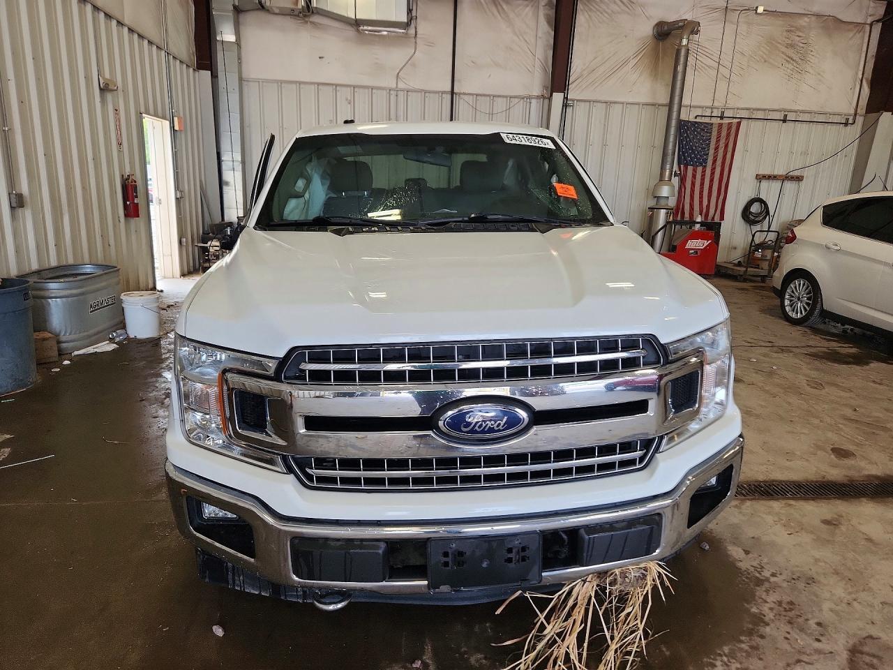 2018 Ford F150 Supercrew - Фото 5
