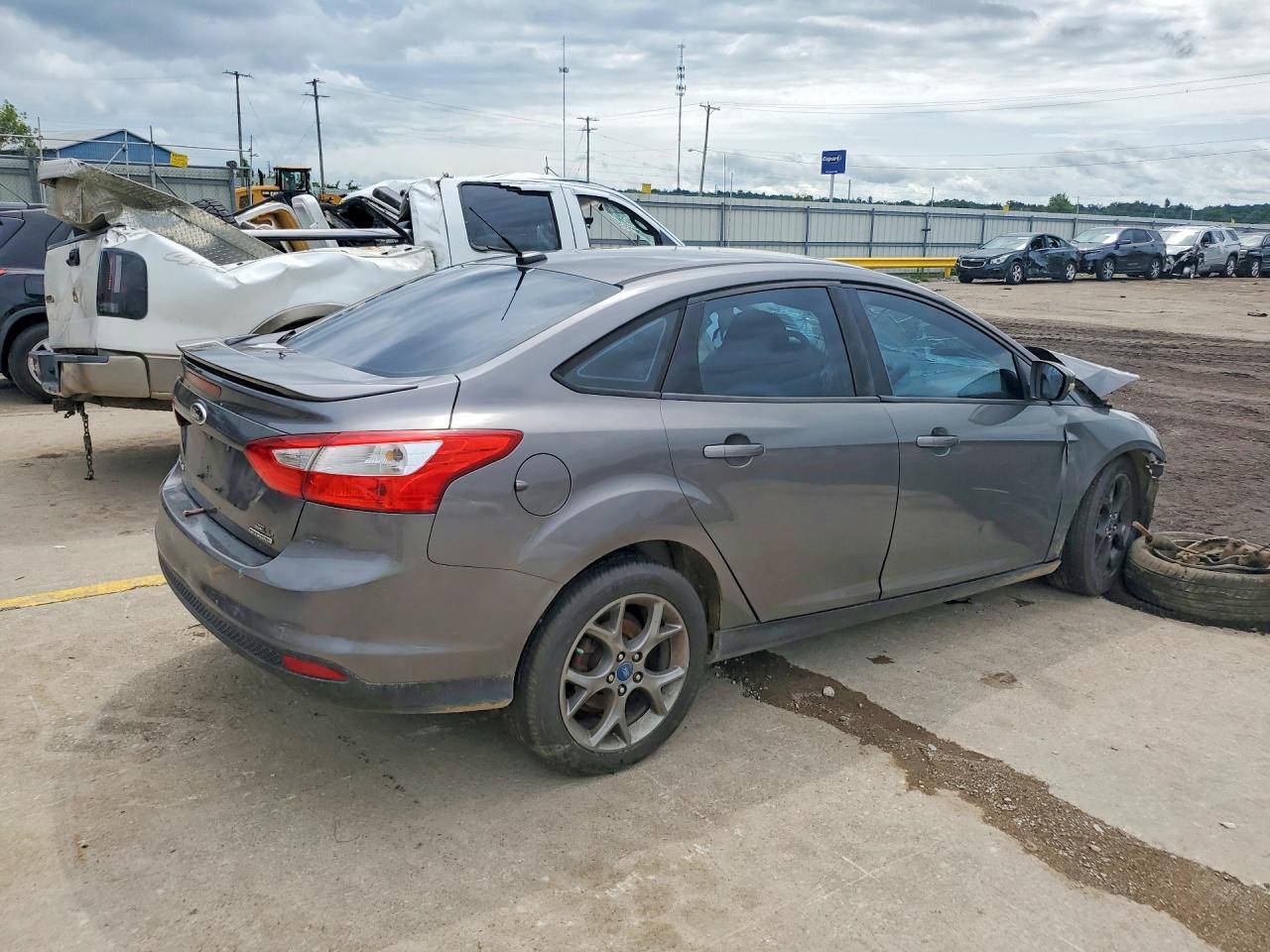 2013 Ford Focus Se - Фото 3