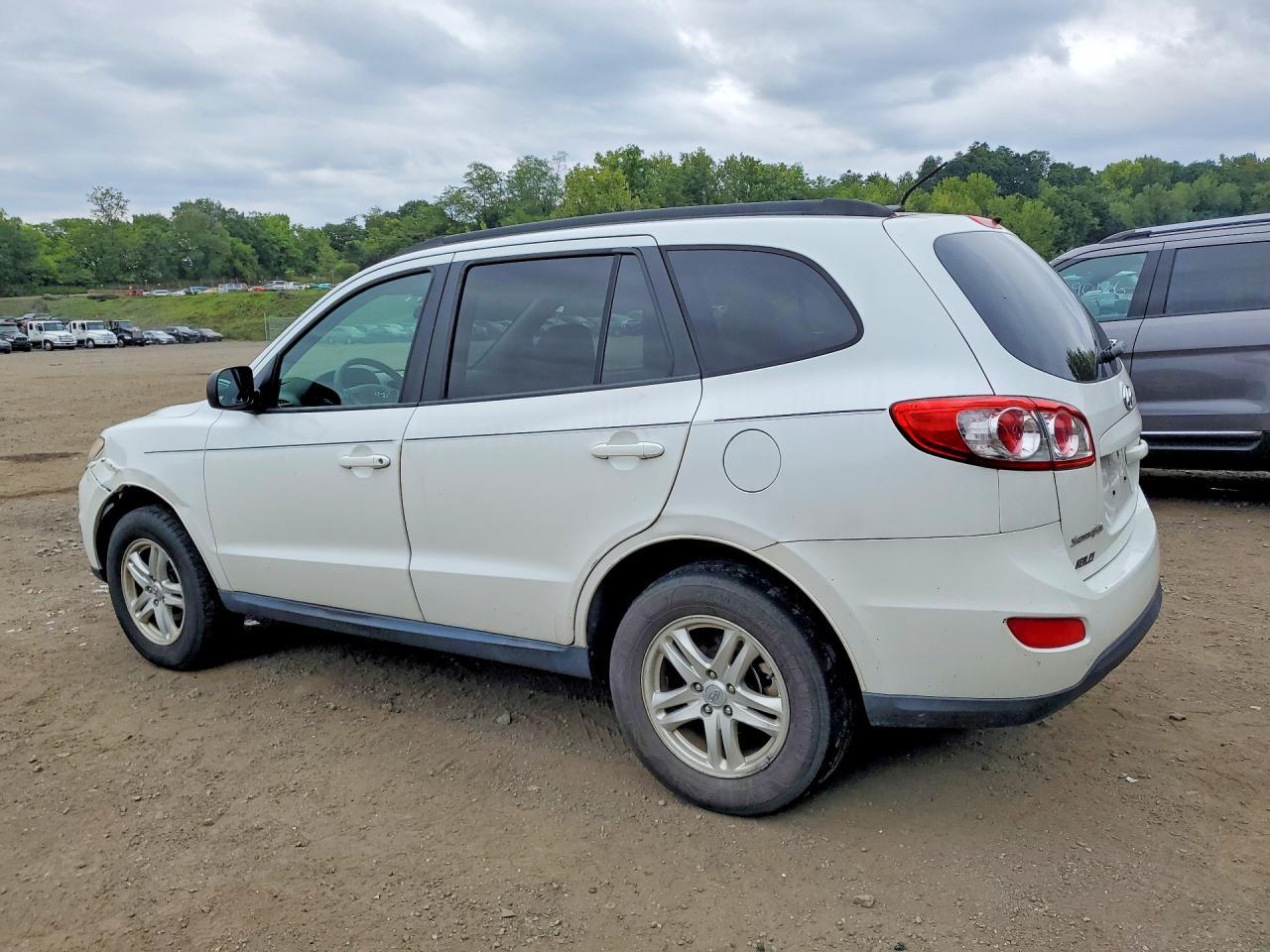 2012 Hyundai Santa Fe Gls - Фото 2