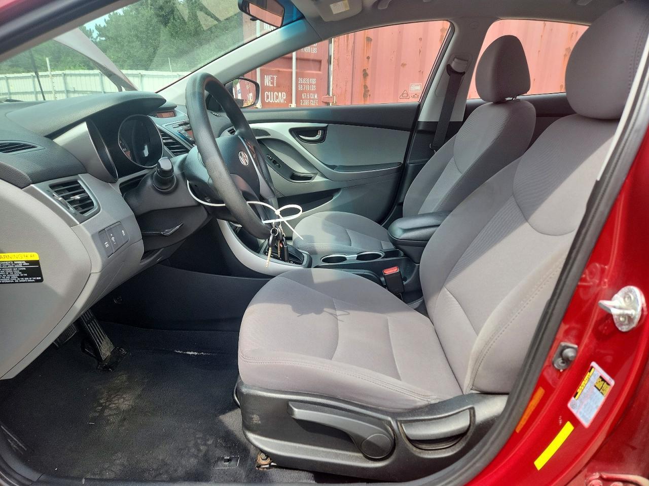 2016 Hyundai Elantra Se - Фото 7