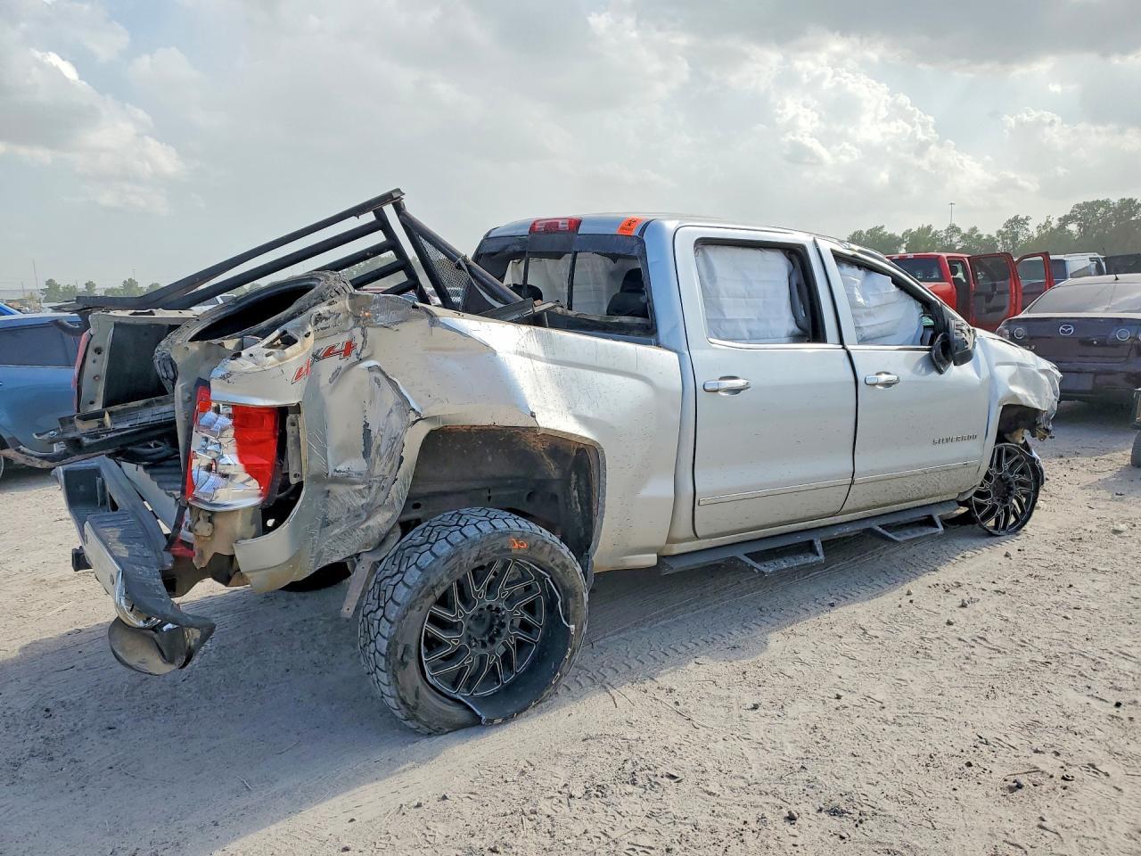 2015 Chevrolet Silverado K1500 Ltz - Фото 3