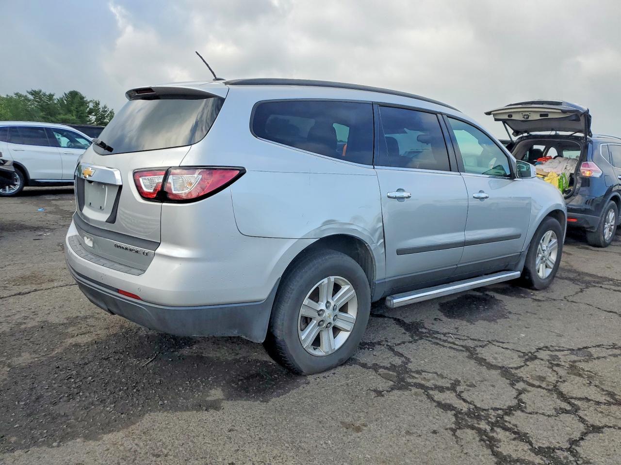 2014 Chevrolet Traverse Lt - Фото 3