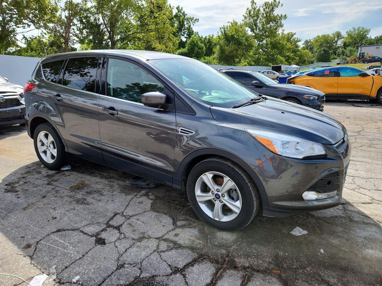 2015 Ford Escape Se - Фото 4