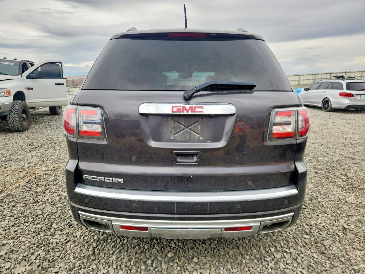 2016 GMC Acadia Denali - Фото 6