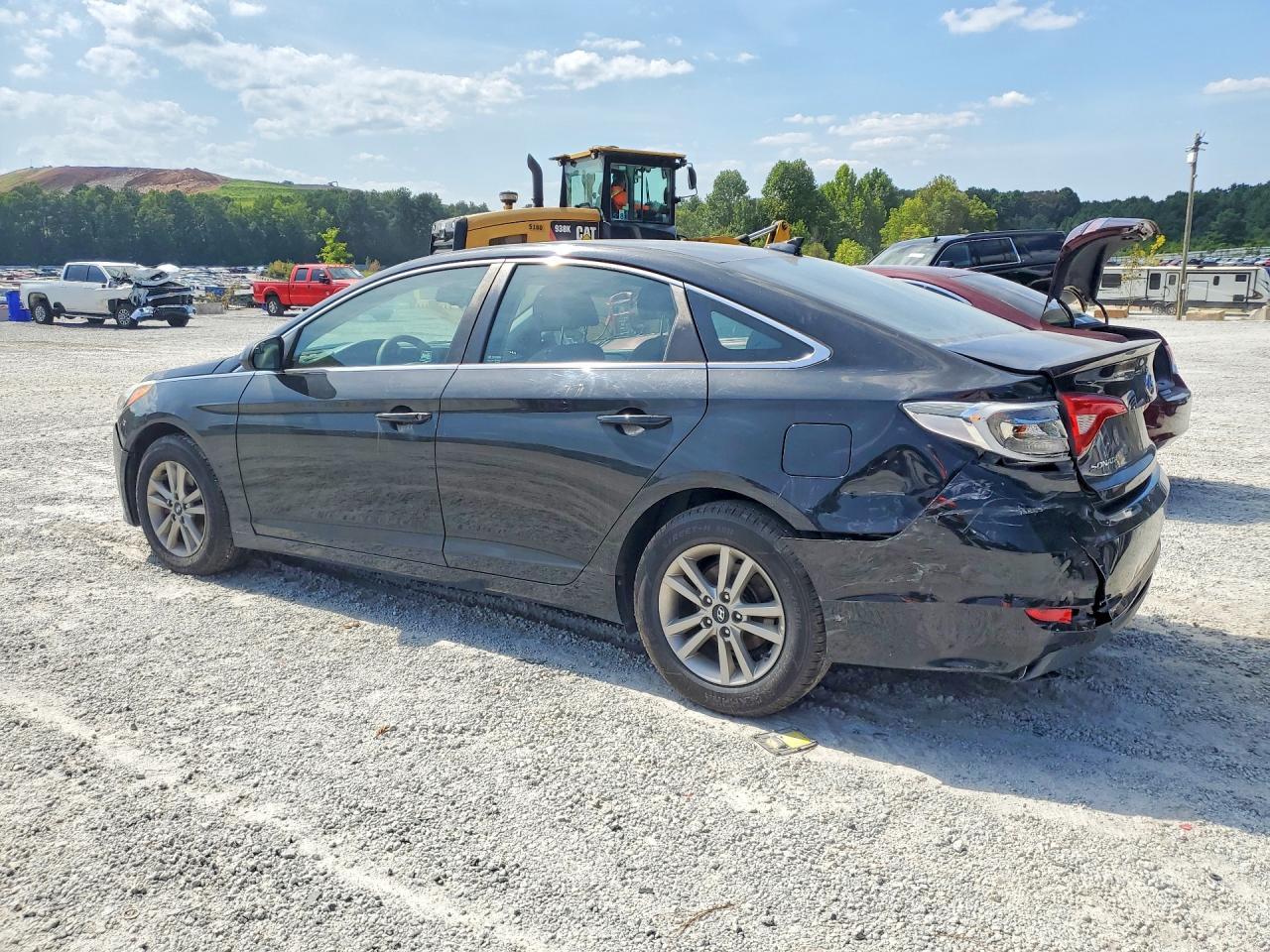 2016 Hyundai Sonata Se - Фото 2