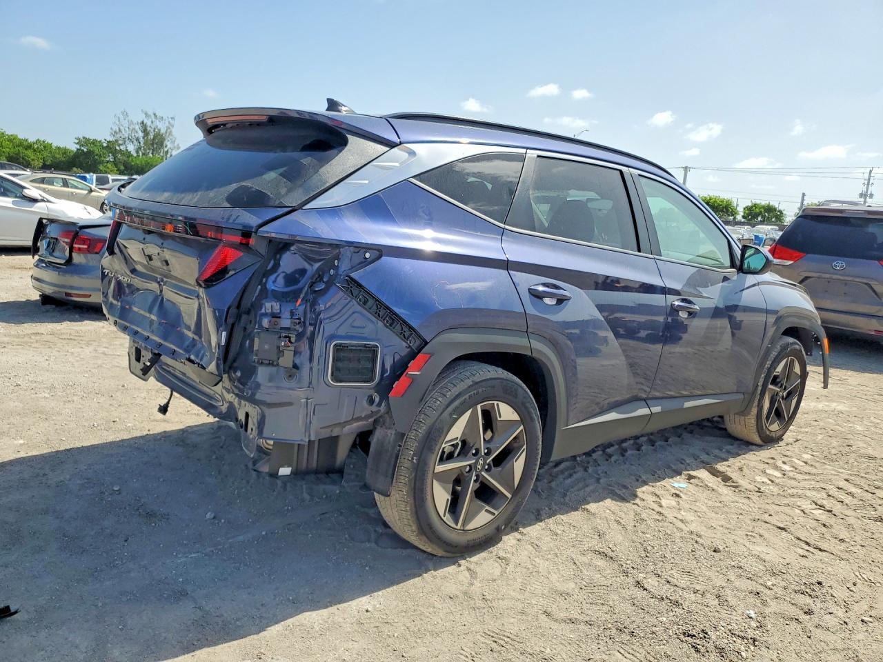 2025 Hyundai Tucson Sel - Фото 3