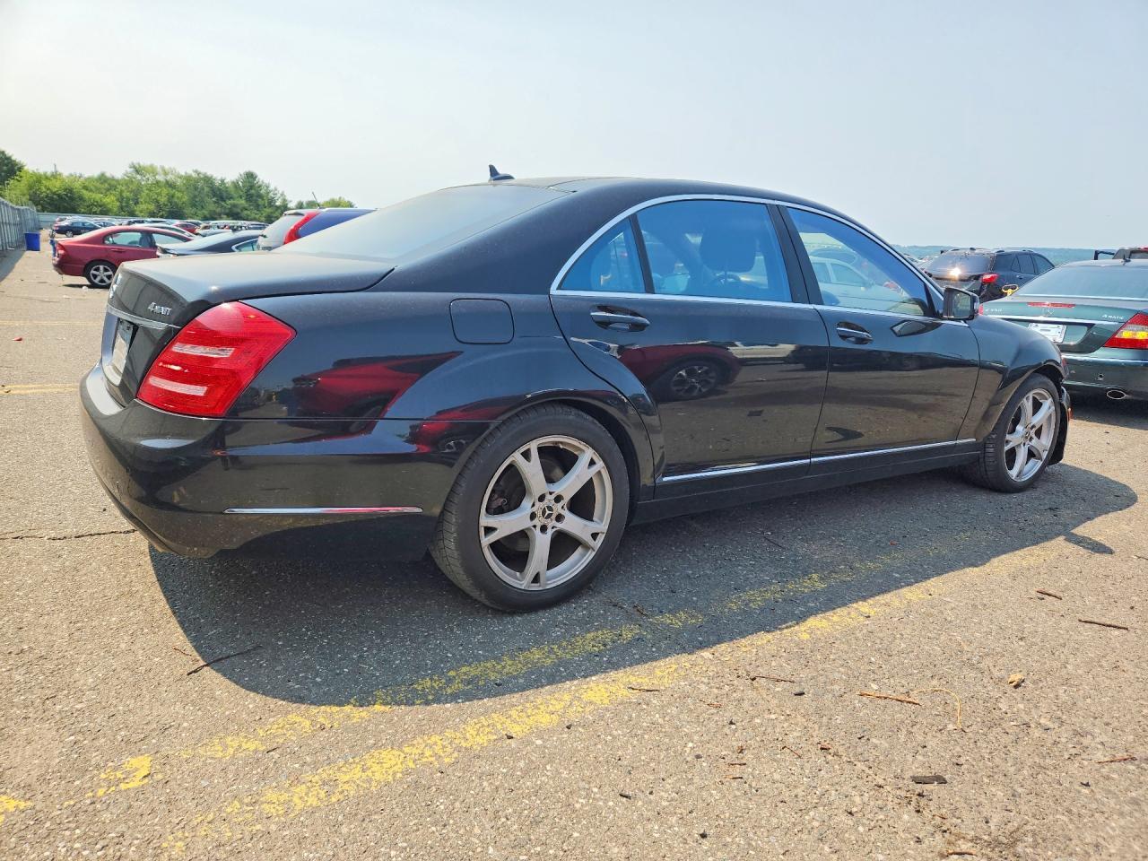 2013 Mercedes-Benz S 550 4Matic - Фото 3