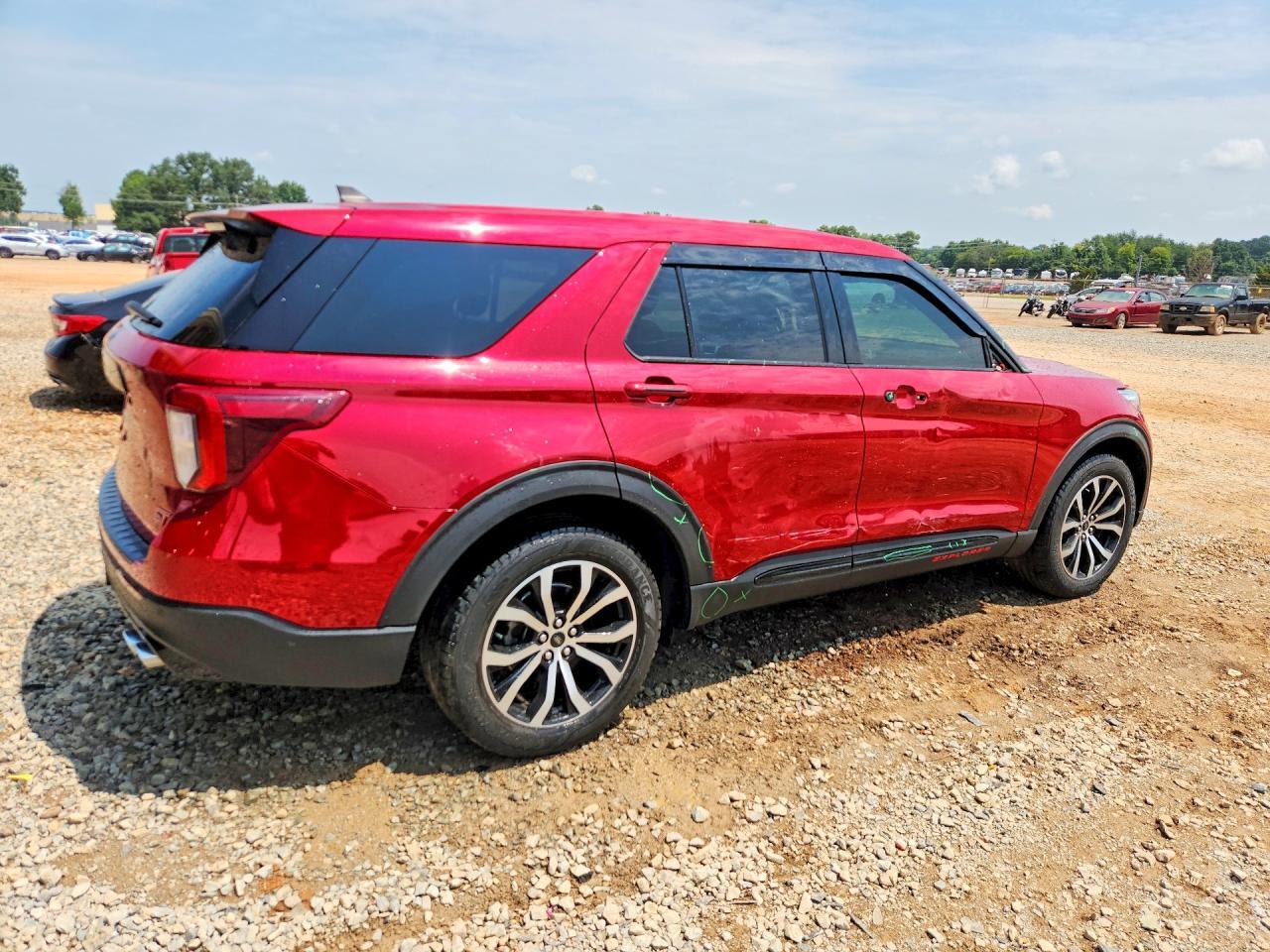 2021 Ford Explorer St - Фото 3