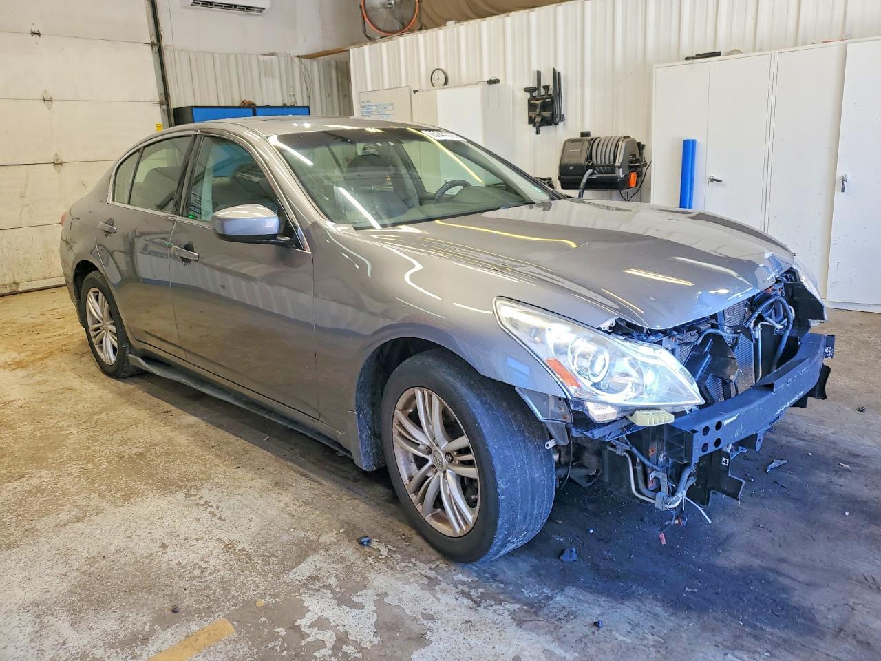 2011 Infiniti G37 Sedan X - Image 4