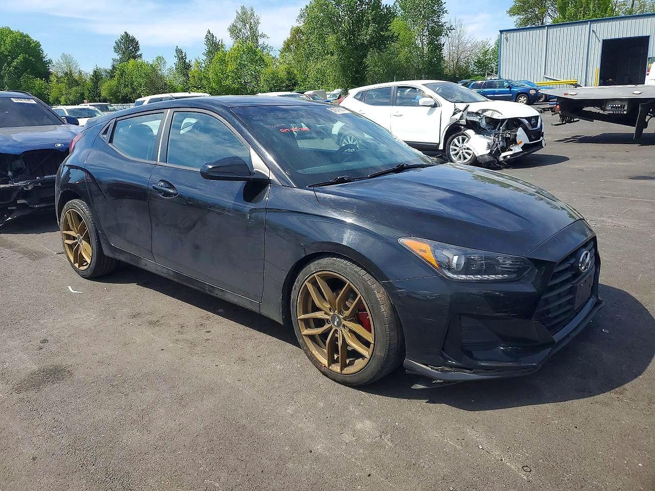 2016 Hyundai Veloster Base - Image 4