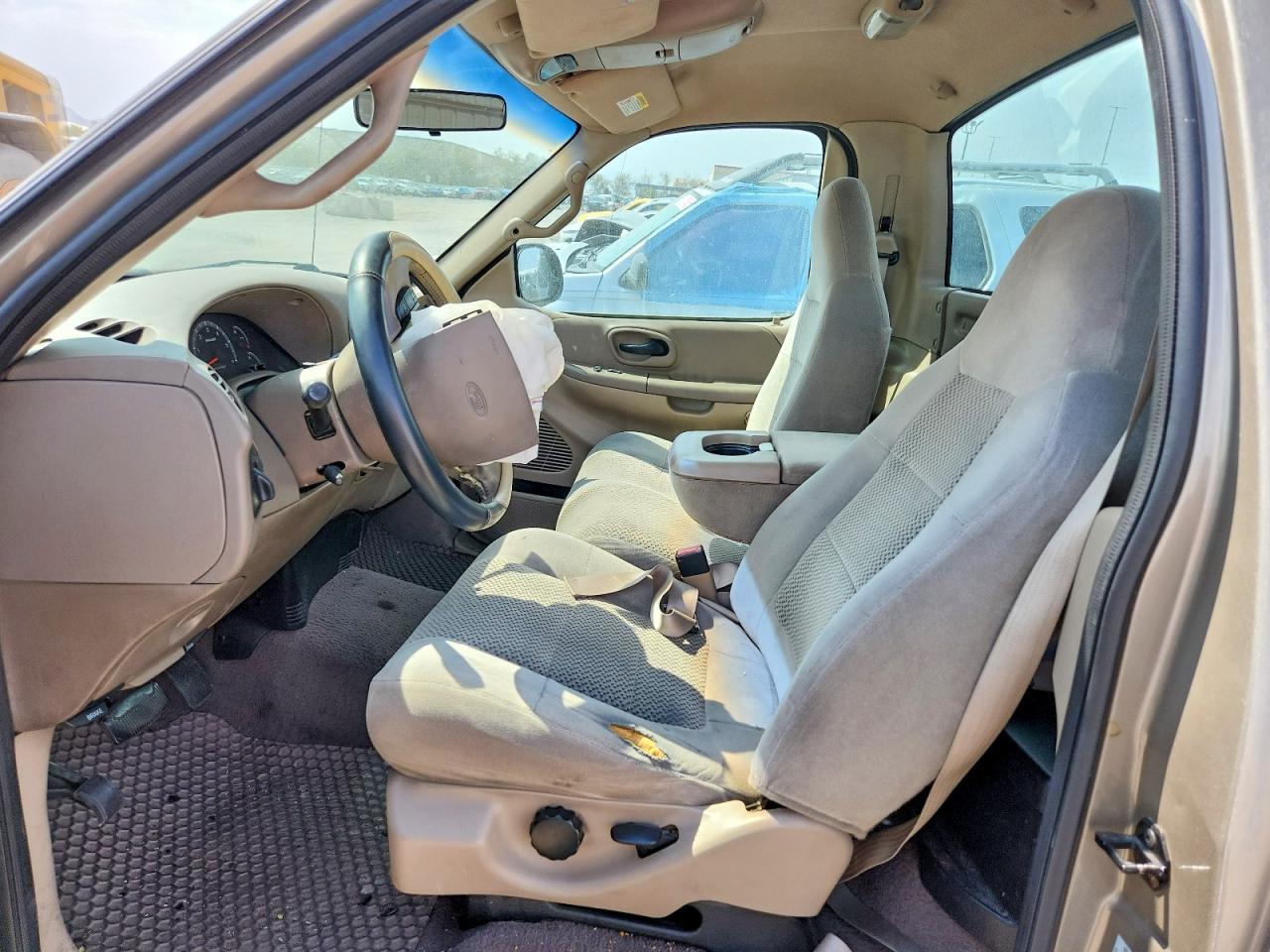 2001 Ford F-150 - Фото 7
