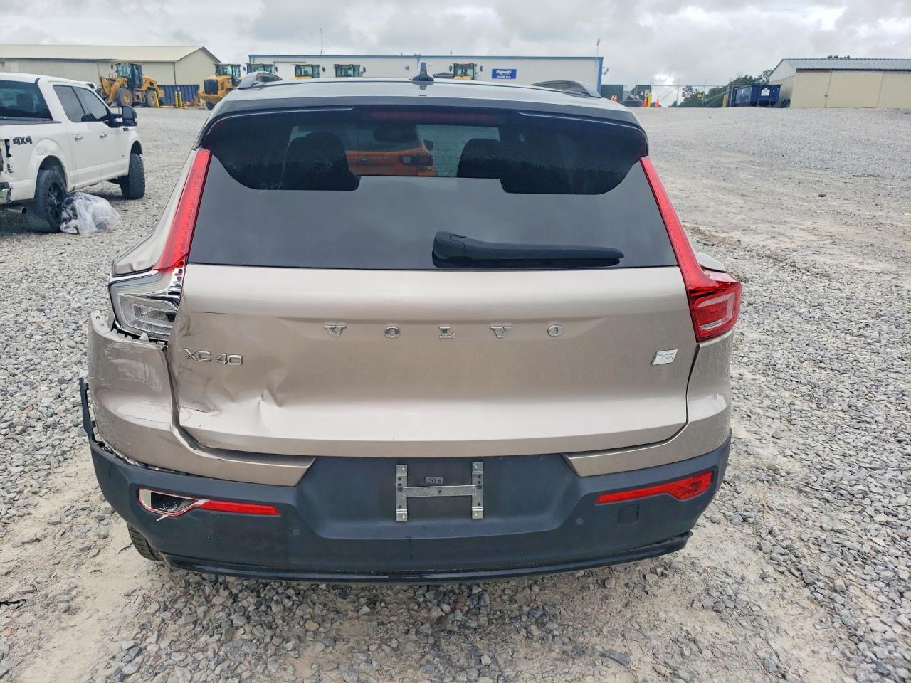 2023 Volvo Xc40 Recharge Plus - Фото 6