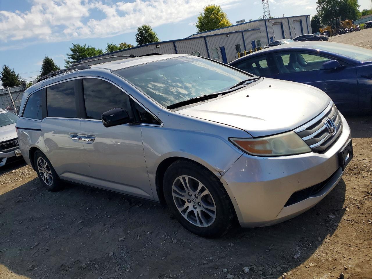 2011 Honda Odyssey Exl - Image 4
