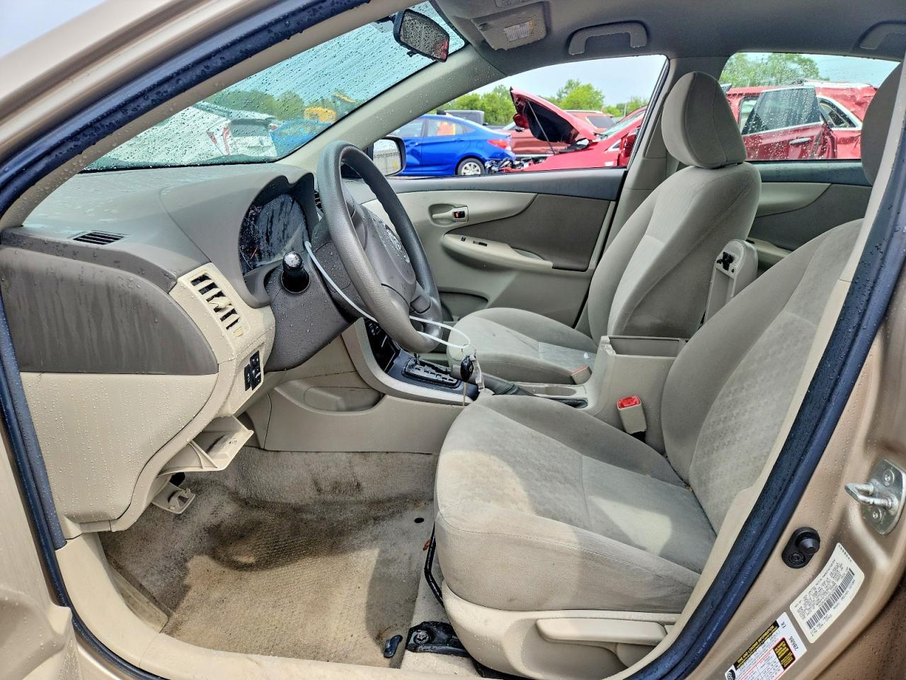 2009 Toyota Corolla Le - Image 7