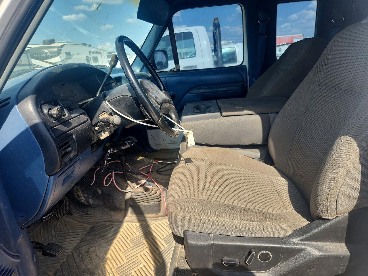 1997 Ford F250 - Image 7