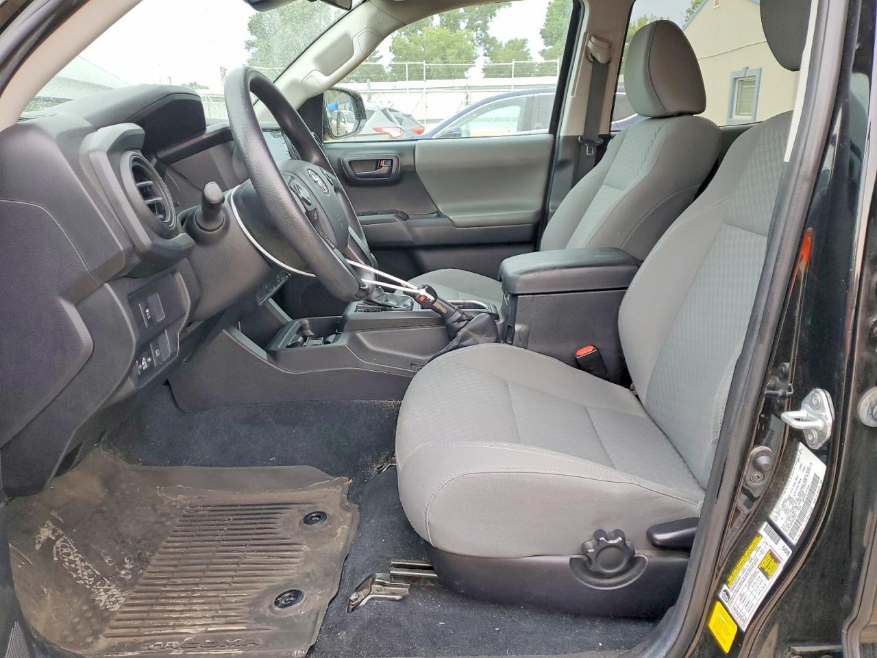 2023 Toyota Tacoma Sr V6 - Image 7