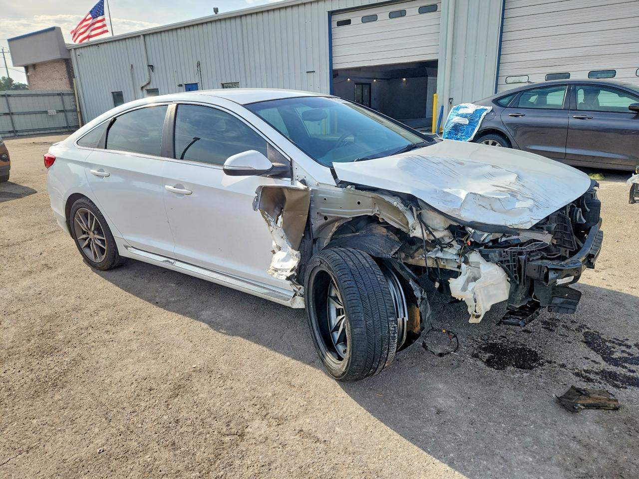 2017 Hyundai Sonata Sport 2.0T - Фото 4