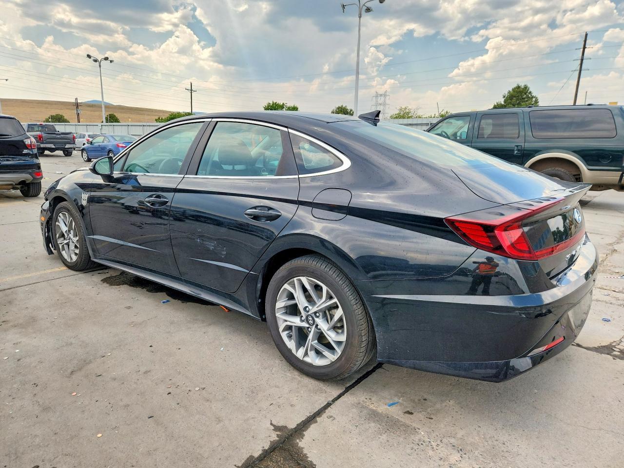 2020 Hyundai Sonata Sel - Image 2