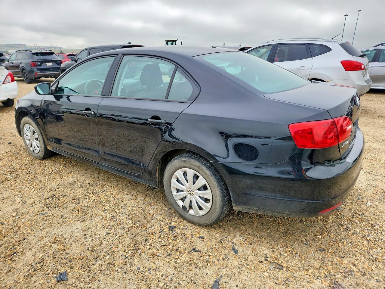 2013 Volkswagen Jetta Base - Image 2