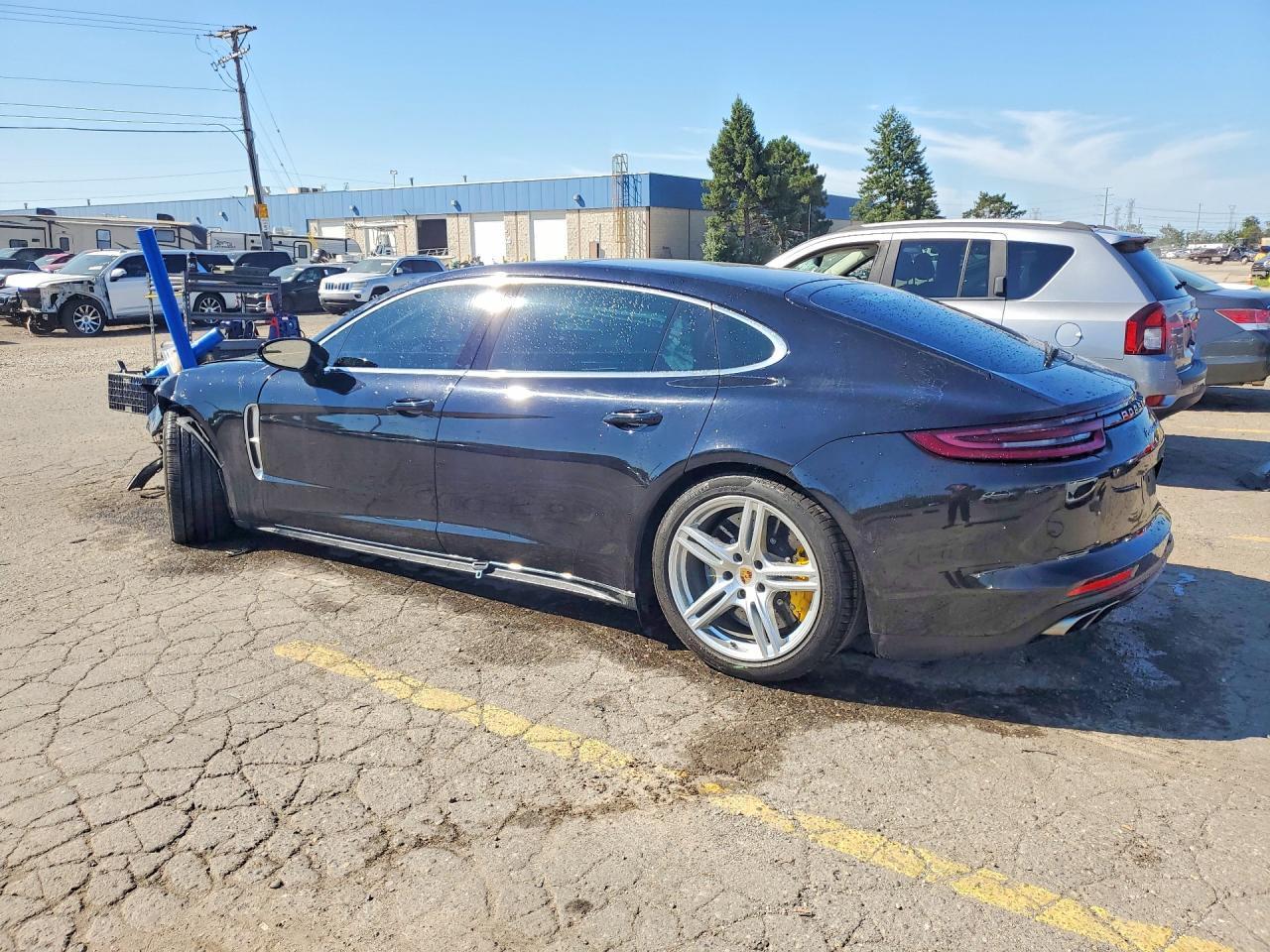 2020 Porsche Panamera Turbo Executive - Фото 2