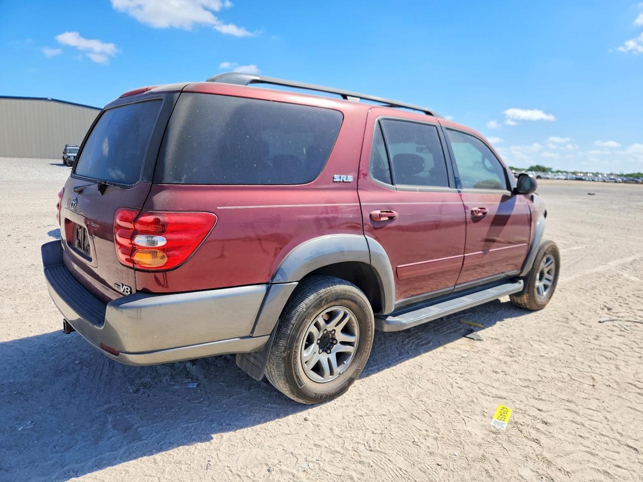 2004 Toyota Sequoia Sr5 - Фото 3