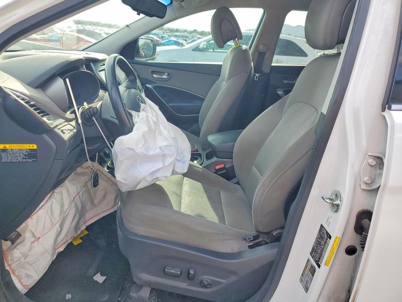 2017 Hyundai Santa Fe Sport 2.4L - Фото 7