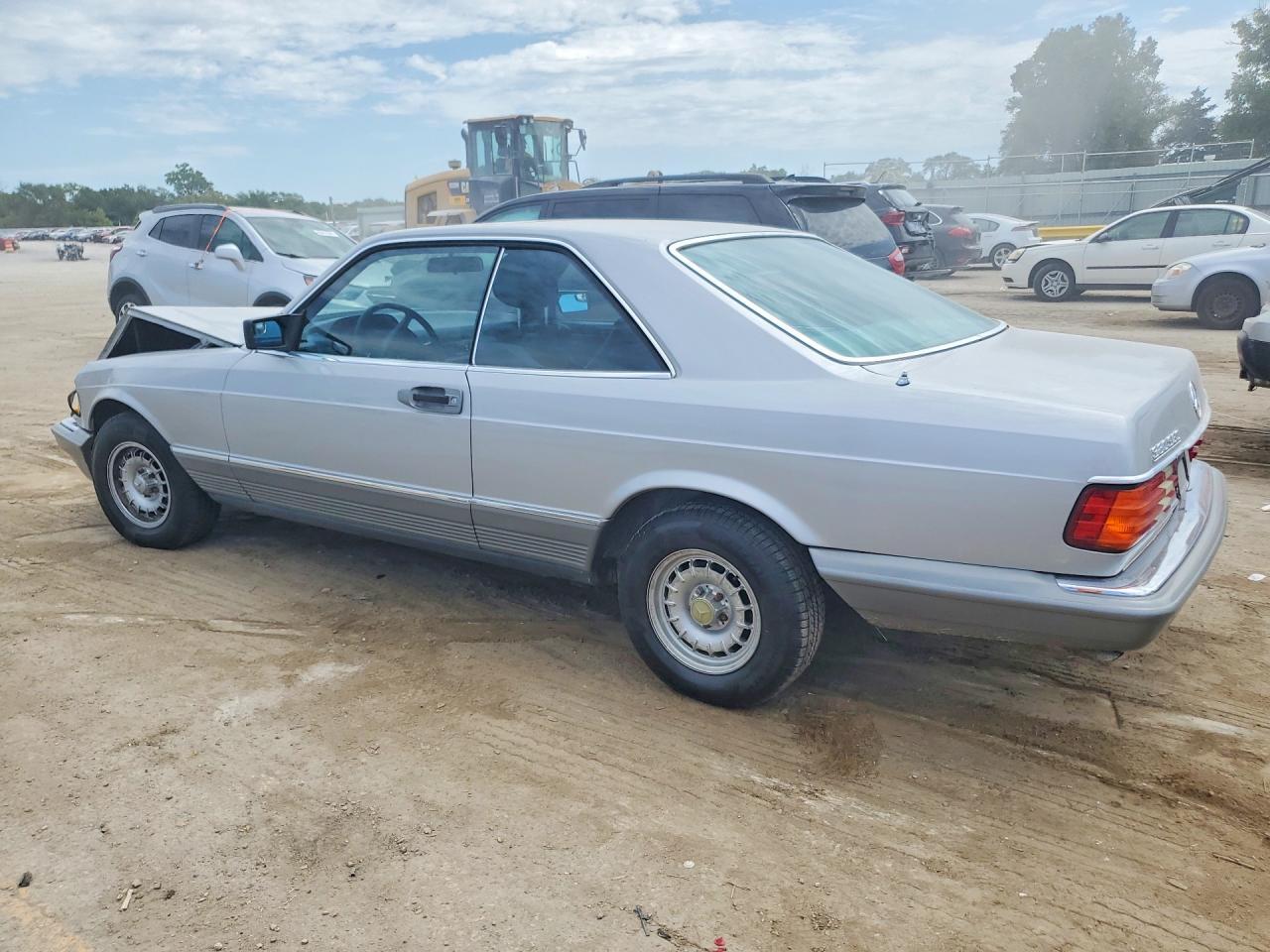 1983 Mercedes-Benz 380 Sec - Фото 2