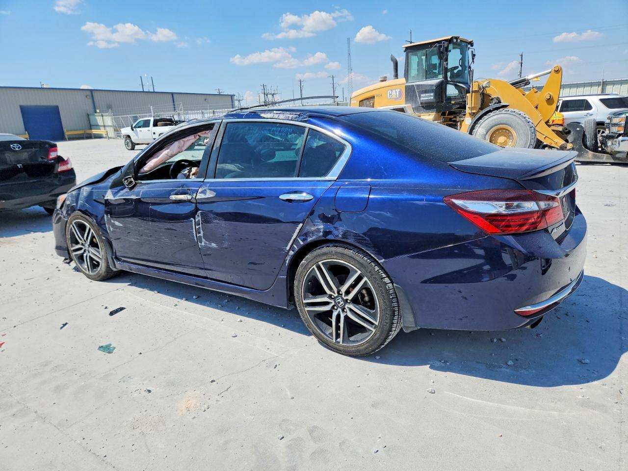 2017 Honda Accord Sport Special Edition - Image 2
