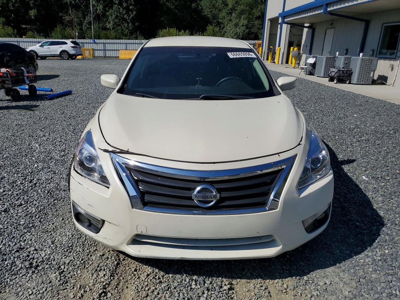 2015 Nissan Altima 2.5 S - Фото 5