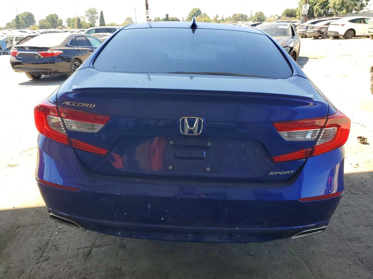 2019 Honda Accord Sport - Image 6